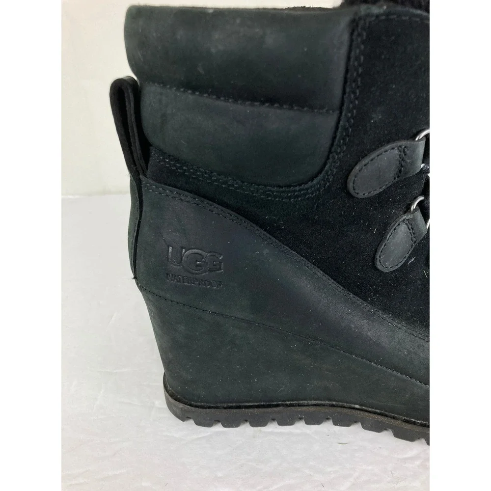 UGG Adirondack Wedge Boots Women 6 Black Waterproof Suede Designer Fall Boho